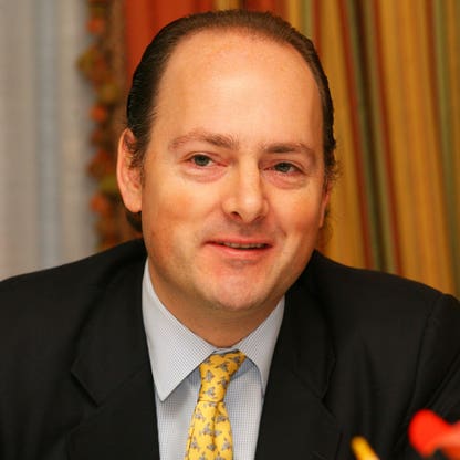 Unpacking Carl Ferdinand Oetker's Wealth: Hotels, Spirits, and Family Legacy